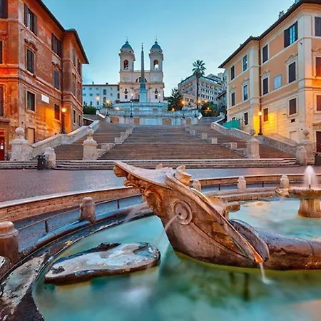 Spanish Steps Luxury Loft * רומא